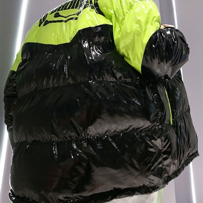 市场上装-棉衣/羽绒服-微潮棉服