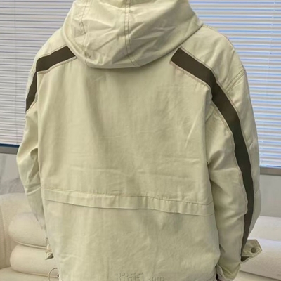 市场上装-夹克-休闲夹克