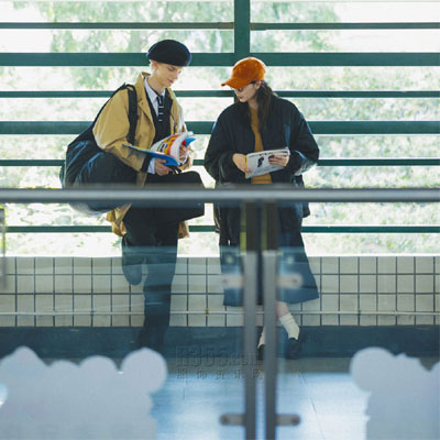 中国《HLA PLUS》2021秋冬休闲时尚男女装