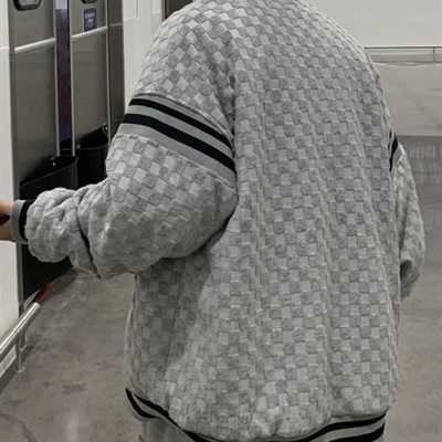 市场上装-夹克-休闲夹克