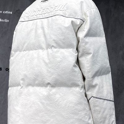 市场上装-棉衣/羽绒服-微潮棉服