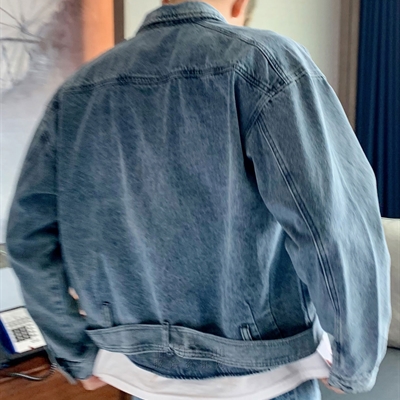 市场上装-夹克-休闲夹克