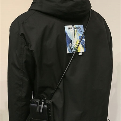 市场上装-夹克-休闲夹克