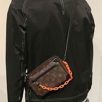 市场上装-夹克-休闲夹克