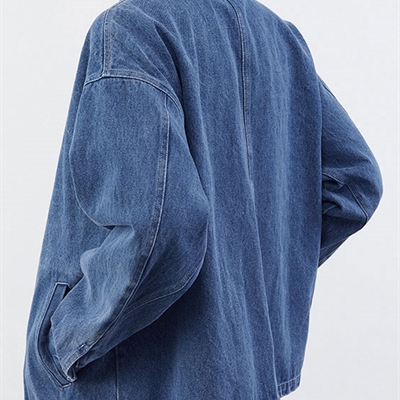 市场上装-夹克-休闲夹克