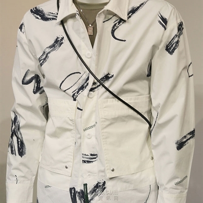 市场上装-衬衫-微潮衬衫