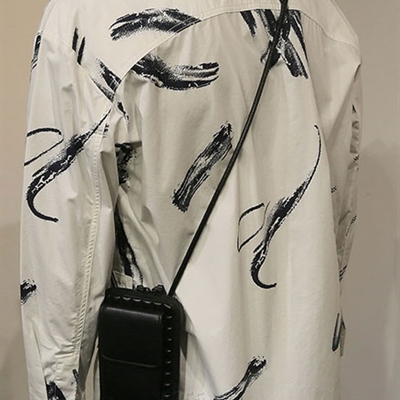 市场上装-衬衫-微潮衬衫