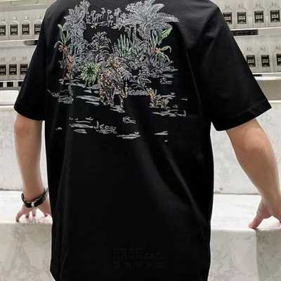 市场上装-T恤-休闲T恤