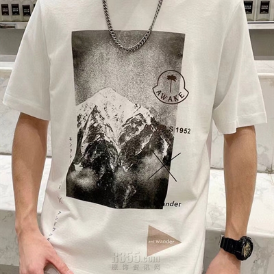 市场上装-T恤-休闲T恤