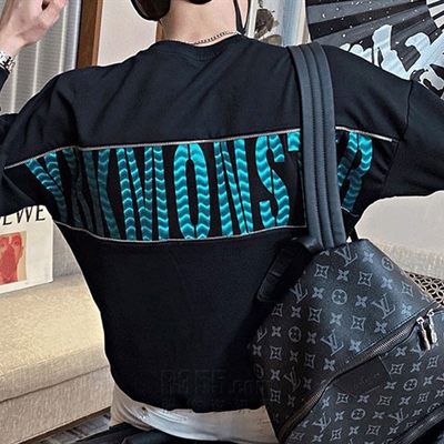 市场上装-卫衣-微潮卫衣