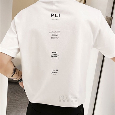 市场上装-T恤-休闲T恤