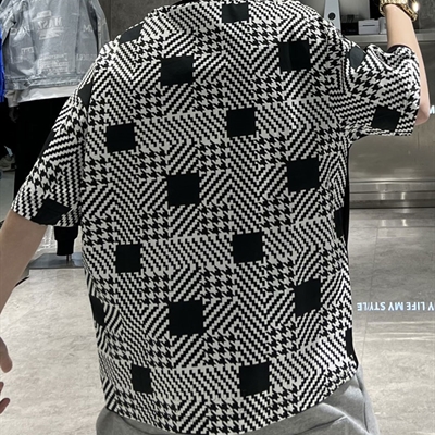 市场上装-T恤-休闲T恤