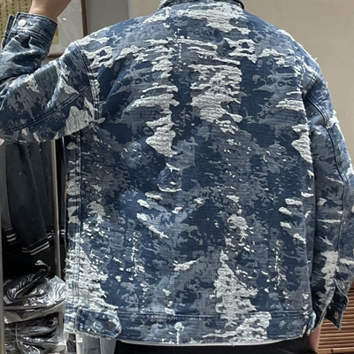 市场上装-夹克-休闲夹克