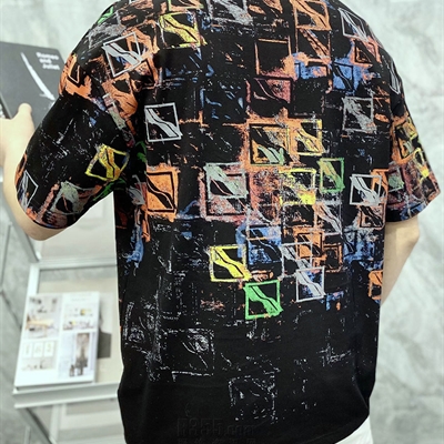 市场上装-T恤-微潮T恤