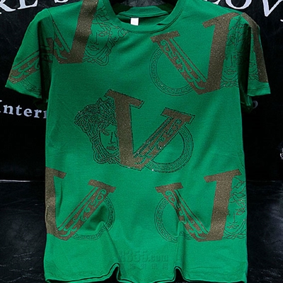 市场上装-T恤-欧货T恤