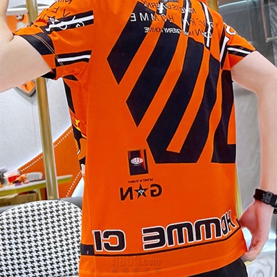 市场上装-T恤-欧货T恤