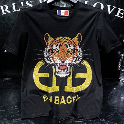 市场上装-T恤-欧货T恤