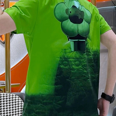 市场上装-T恤-欧货T恤