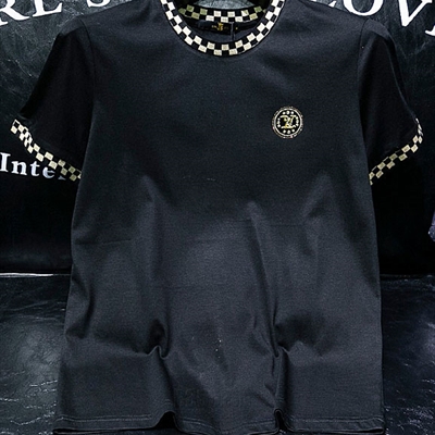 市场上装-T恤-欧货T恤