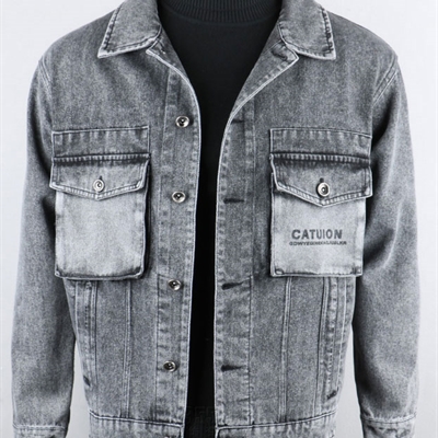 市场上装-夹克-休闲夹克