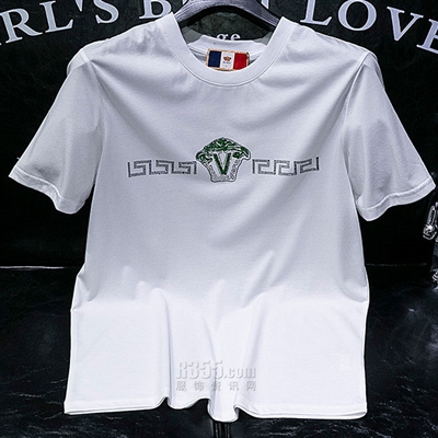 市场上装-T恤-欧货T恤