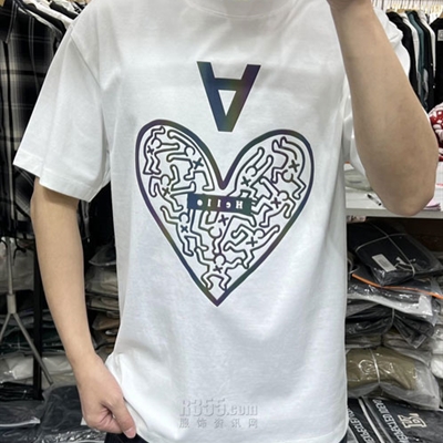 市场上装-T恤-休闲T恤