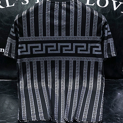 市场上装-T恤-欧货T恤