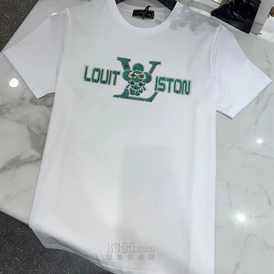 市场上装-T恤-欧货T恤