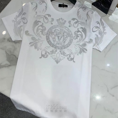 市场上装-T恤-欧货T恤
