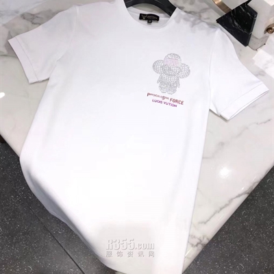 市场上装-T恤-欧货T恤