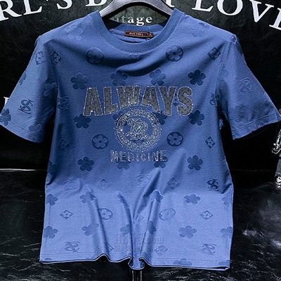 市场上装-T恤-欧货T恤