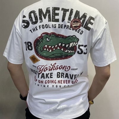 市场上装-T恤-休闲T恤