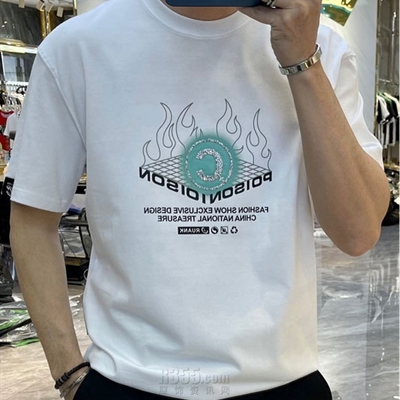 市场上装-T恤-欧货T恤