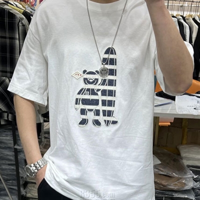 市场上装-T恤-休闲T恤