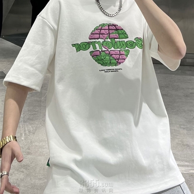 市场上装-T恤-微潮T恤