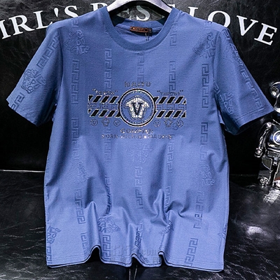 市场上装-T恤-欧货T恤