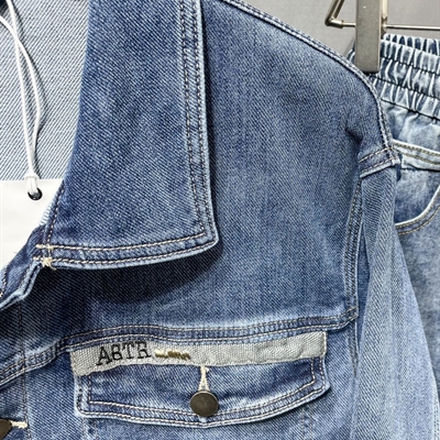 市场上装-夹克-休闲夹克【实拍】