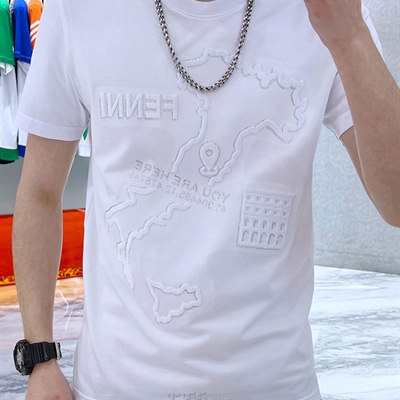 市场上装-T恤-欧货T恤