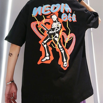 市场上装-T恤-微潮T恤