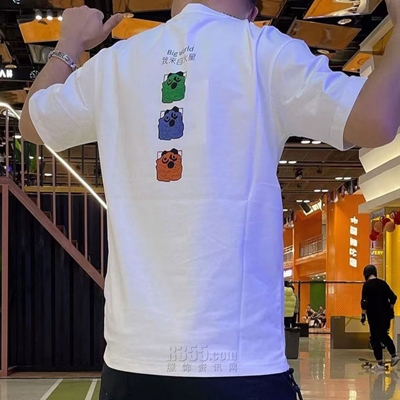 市场上装-T恤-休闲T恤