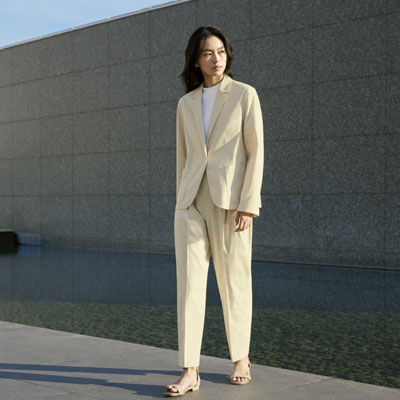日本《UNIQLO x Theory》2022春夏休闲时尚男女装
