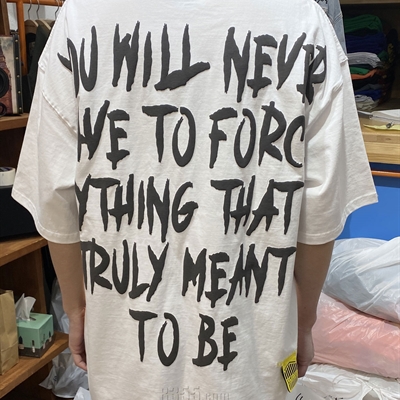 市场上装-T恤-休闲T恤