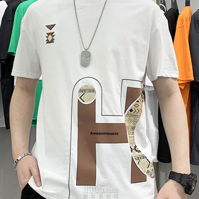 市场上装-T恤-休闲T恤