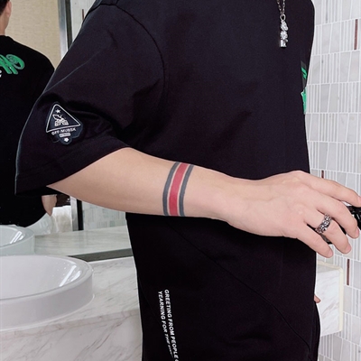 市场上装-T恤-微潮T恤