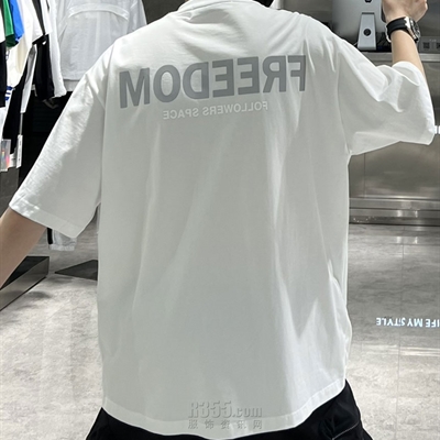 市场上装-T恤-休闲T恤