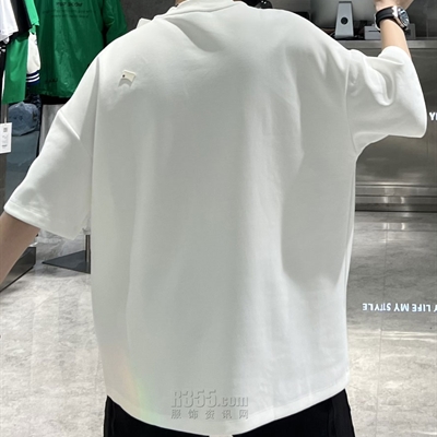 市场上装-T恤-休闲T恤