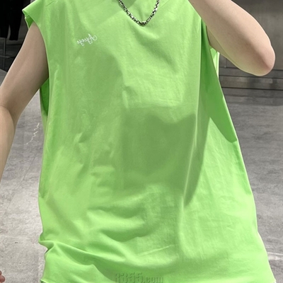 市场上装-T恤-微潮T恤