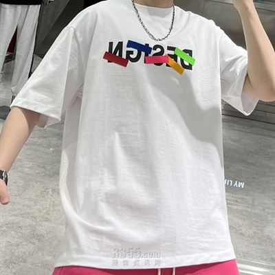 市场上装-T恤-休闲T恤