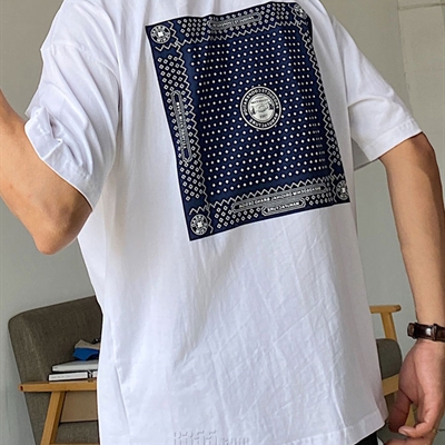 市场上装-T恤-休闲T恤