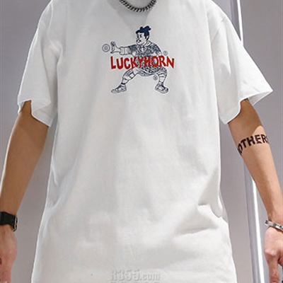 市场上装-T恤-休闲T恤